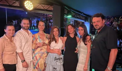 Proslavljen 20. rođendan Radija D Plus: Za D plus torta, za publiku &bdquo;baјpas&rdquo;, za Lukasa &bdquo;Oskar&rdquo;