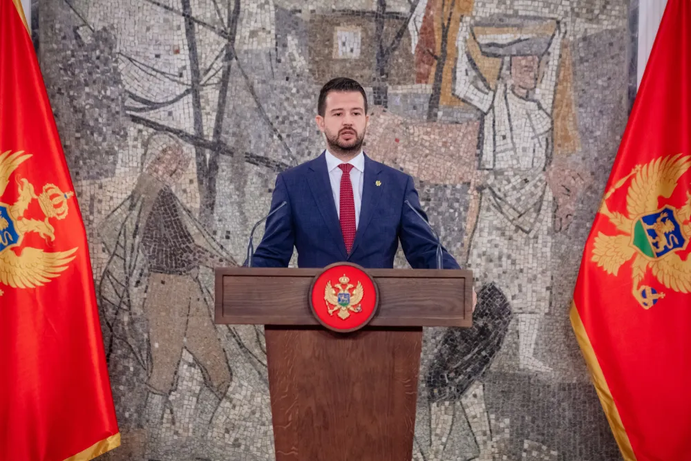 Milatović čestitao Makronu: Crna Gora posvećena prijateljstvu sa Francuskom