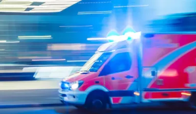 Tragedija u Skoplju: Bacila se sa prozora bolnice nakon porođaja
