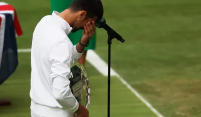 Novak Đoković zaplakao na kraju