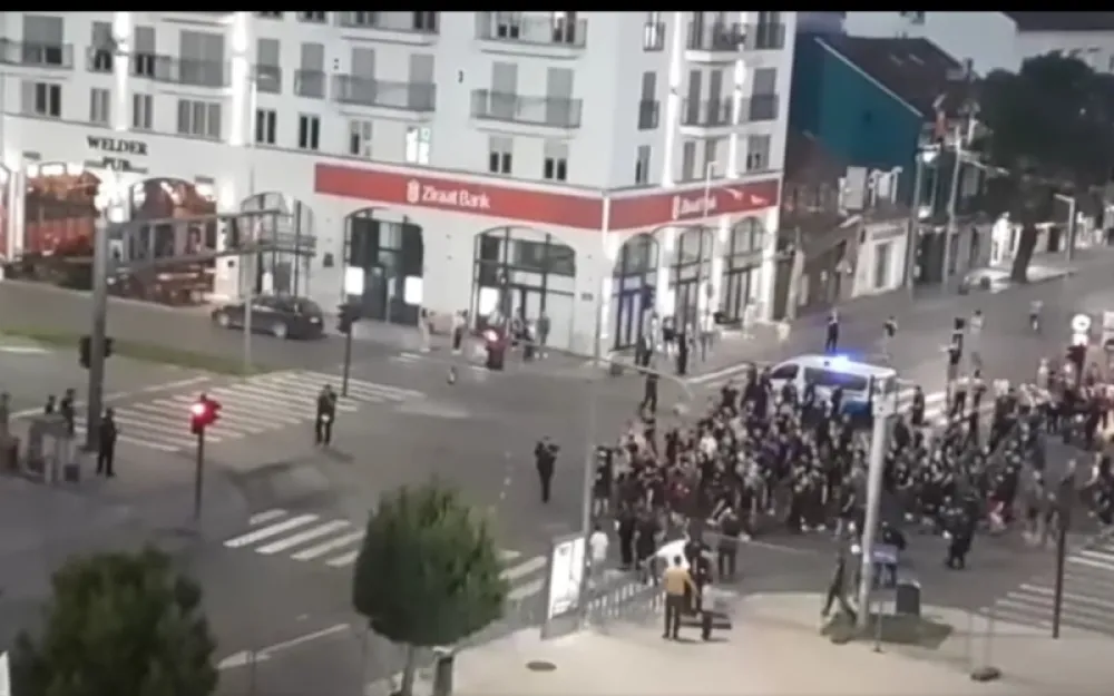 Navijači Sutjeske potisnuli u drugi plan sportski događaj
