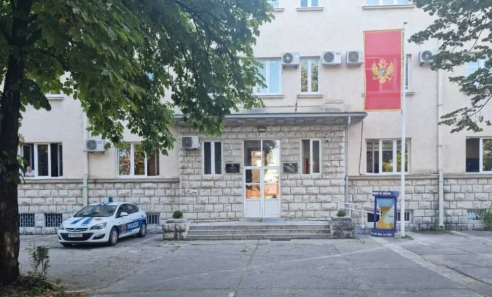 RCB Zapad, sjedi&scaron;te