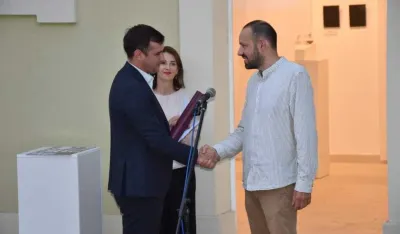 Nagrada &bdquo;Drago Đurović&rdquo; uručena Adinu Rastoderu