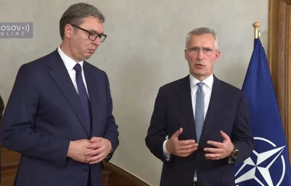 Vučić predao Stoltenbergu osam dokumenata: Opisana maltretiranja, zastra&scaron;ivanja i hap&scaron;enja Srba