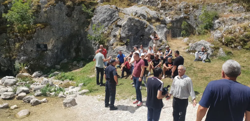 protest mjestana sela Komarnica