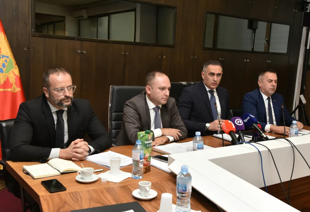 Damjanović na radnom doručku s novinarima.