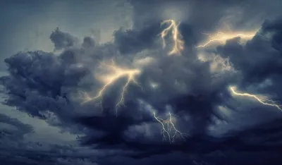 (VIDEO) Beograd na udaru snažnog nevremena