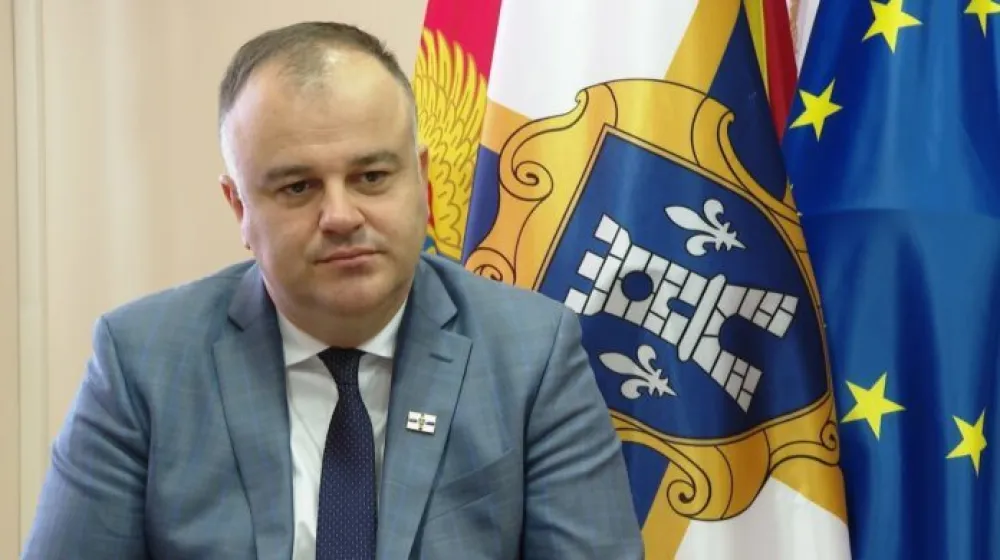 Foto: RTHN -Predsјednik Op&scaron;tine Herceg Novi Stevan Katić<br><br>