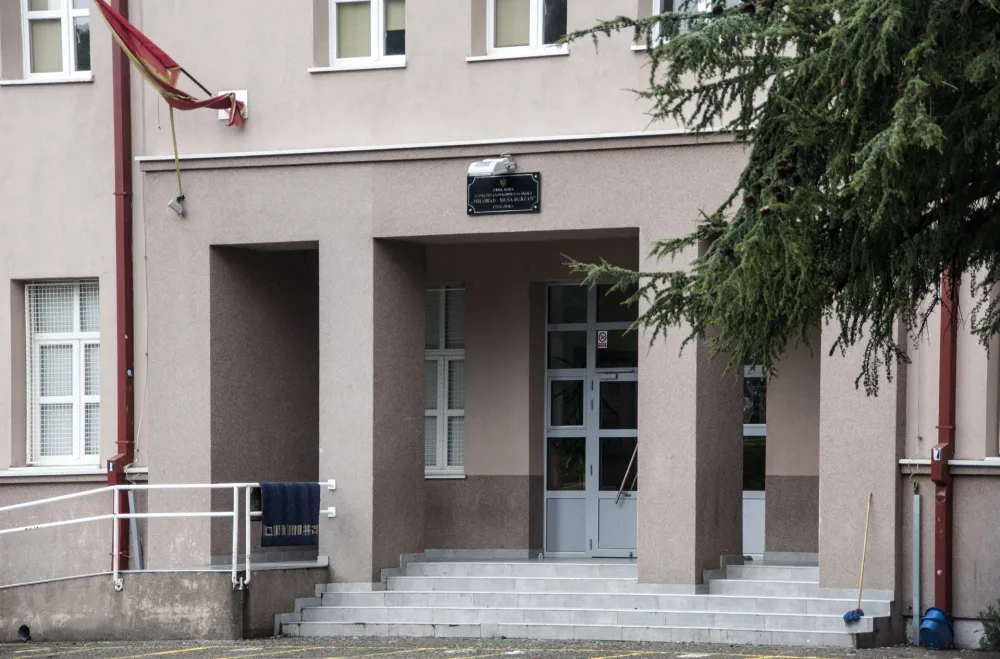 Roditelji učenika devetog razreda O&Scaron; "Milorad Musa Burzan" naјavljuјu: Јutarnja smјena ili boјkot nastave