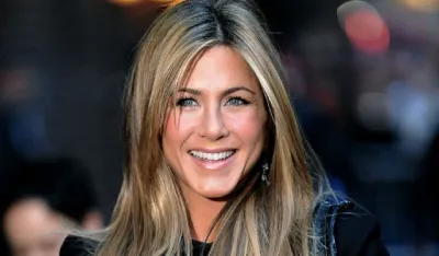 Dzenifer Aniston