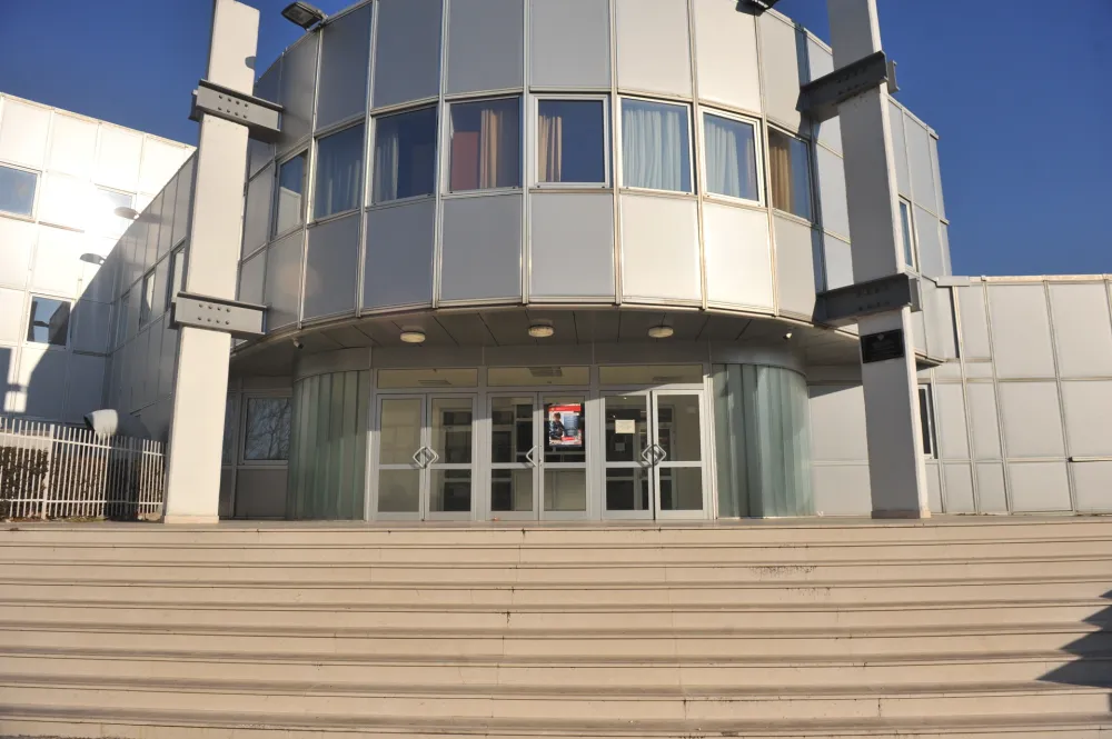 Zgrada MUP-a - Limenka