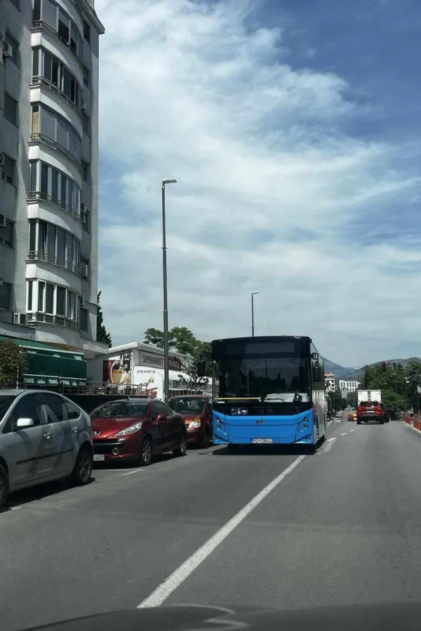 Uvode se tri nove autobuske linije u Podgorici: Povezuјu Stari aerodrom i Tolo&scaron;e