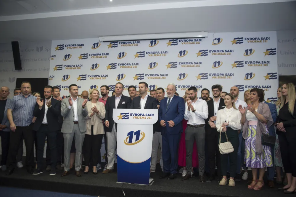 PES: Formiranjem 44. Vlade DPS politički arhiviran za memoare istorije političkih nauka