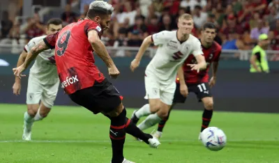 Žiru dvostruki strijelac sa "kreča" 