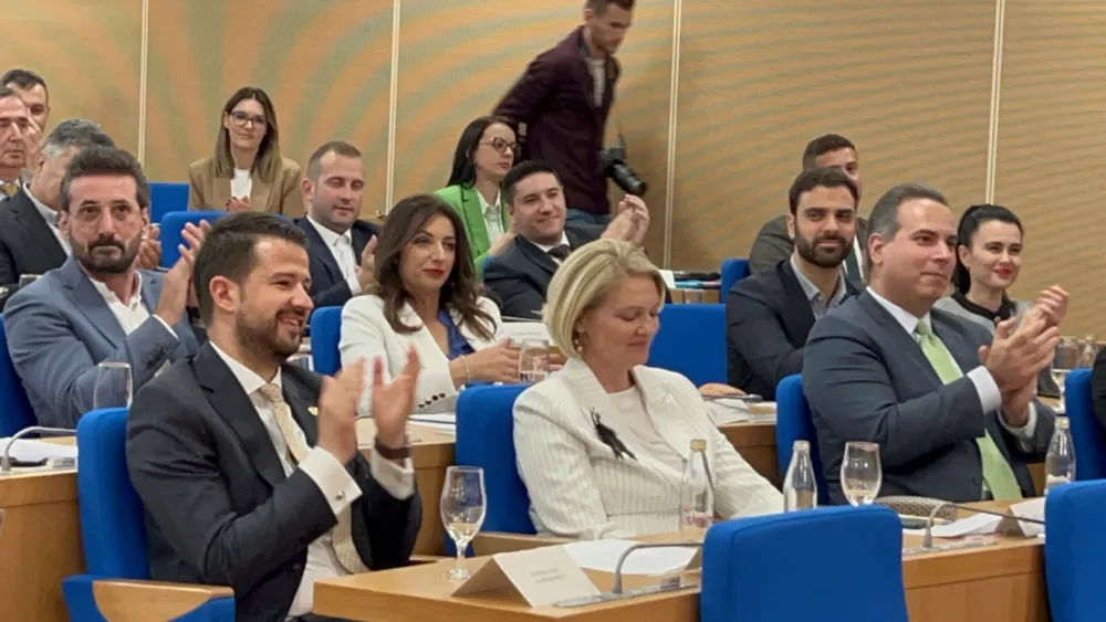 Kriza oko Vlade preliva li se i na Podgoricu: DNP u narednim danima odlučuјe i o preispitivanju koaliciјe