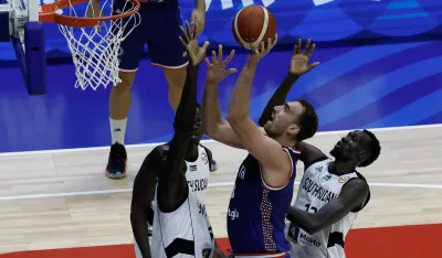 Dobra partija Nikole Milutinova