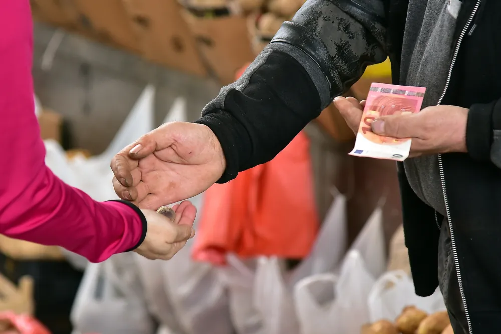 ilustracija placanja,poskupljenja,pijaca,trgovine