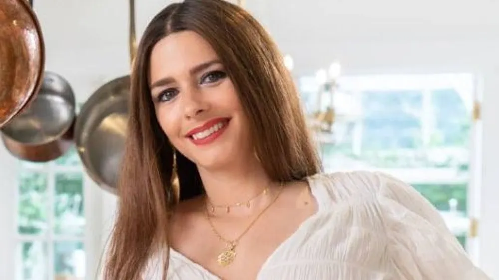 Nadja Munjo<br>