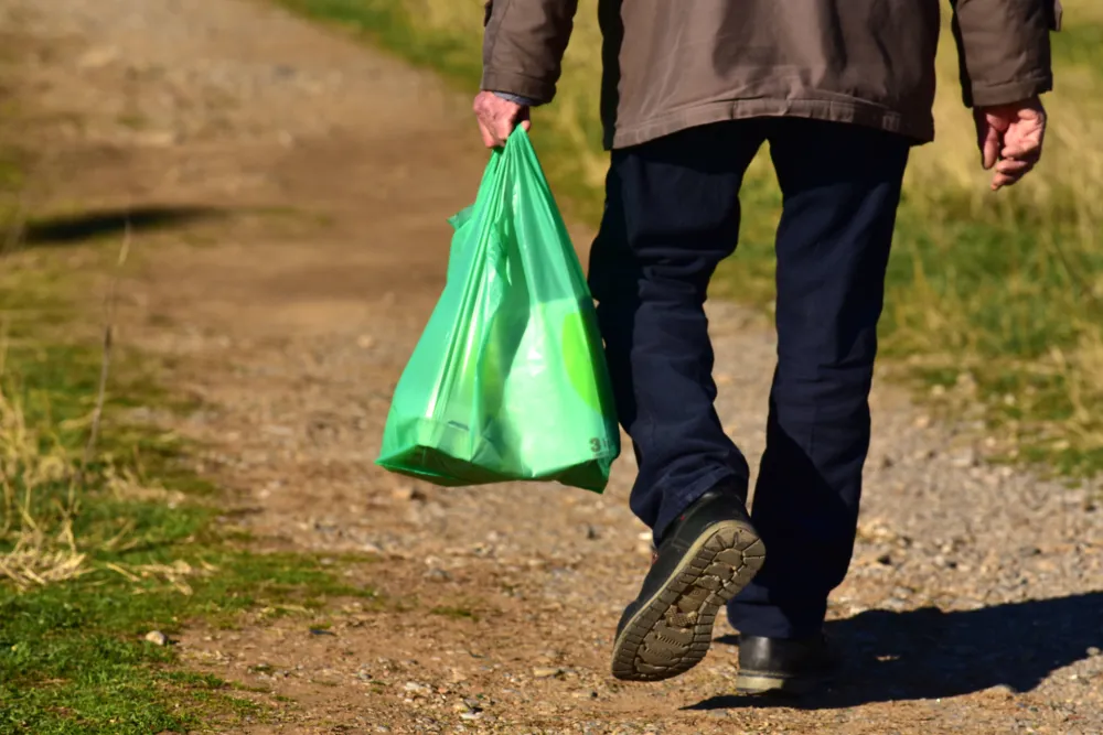 Po hranu preko granice zbog visokih cijena u Crnoj Gori