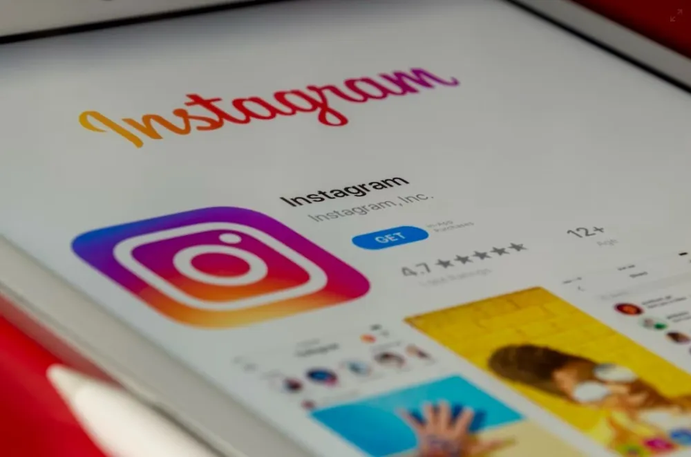 Instagram, logo