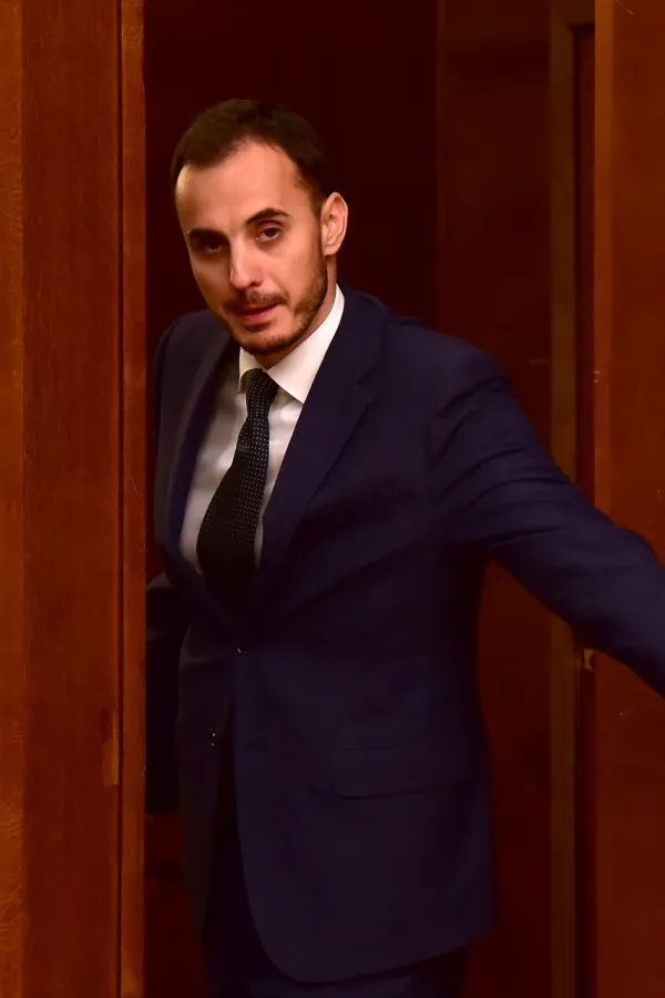 Konatar: Novoj vladi ostavljena puna kasa