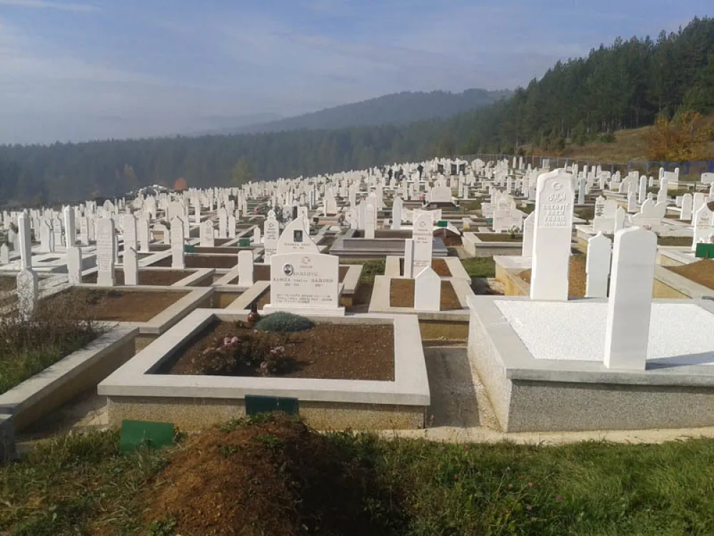 Pljevlja: Cijene grobljanskih usluga veće do 100 odsto