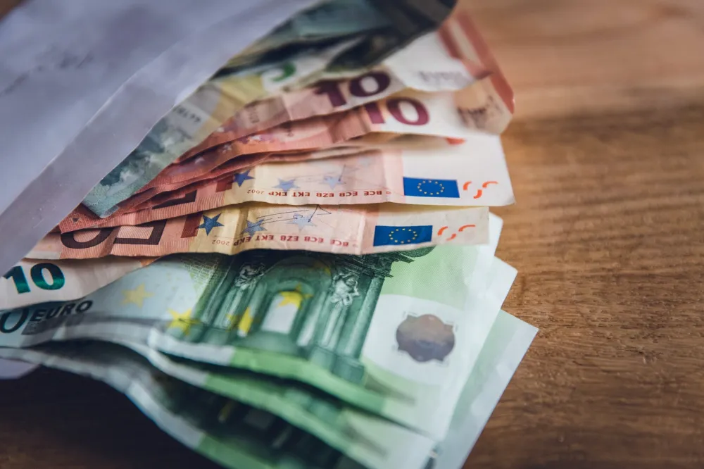 DRI: Državni organi za dvije godine isplatili 4,5 mililiona eura po osnovu ugovora o djelu, nepoznat broj zaposlenih