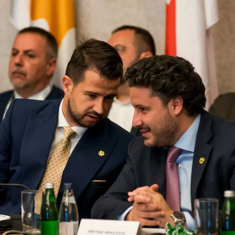 Милатовић и Абазовић