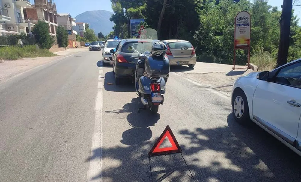 Sa mjesta udesa