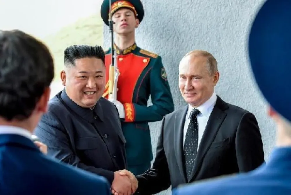 KIm i Putin sa prvog sastanka sva lidera u Vladivostoku 2019. 