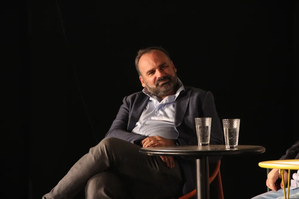 Dino Mustafić: Roman uviјek čitam dioptriјom reditelja