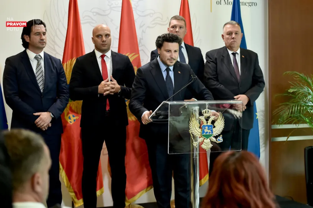 Са прес.конференције након сједнице Вијећа за националну безбједност