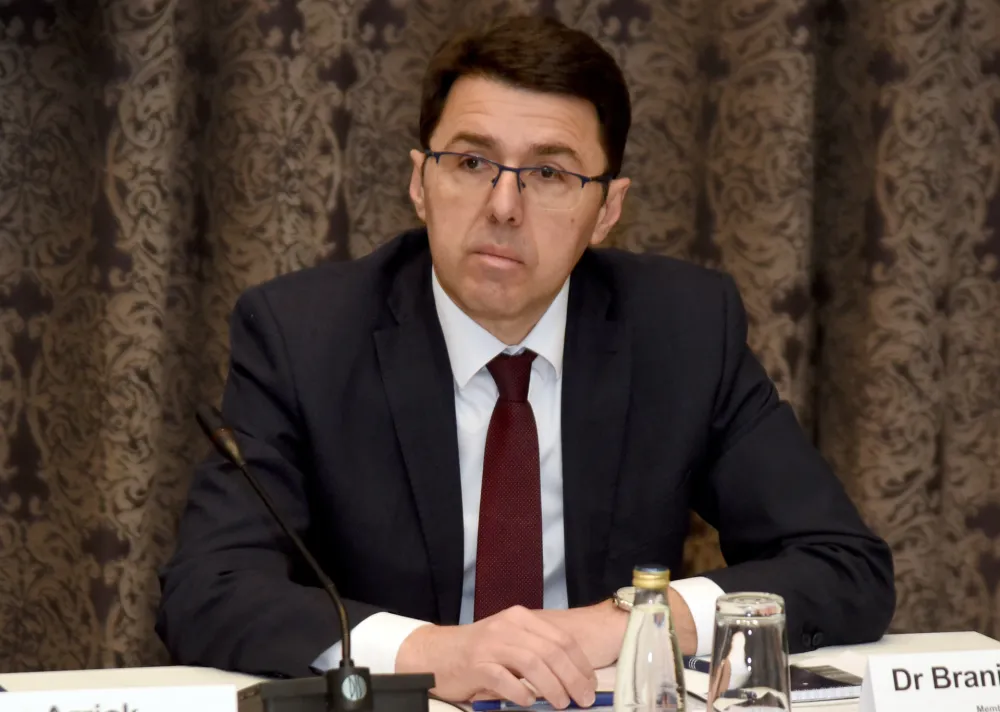 Radulović: U Ekspozeu mandatara da se nađe zakon o Vladi