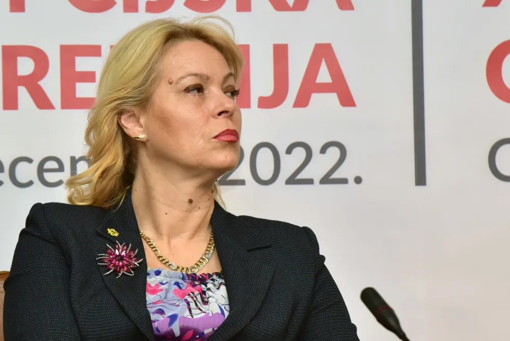 Nacionalna antikorupcijska konferencija, Mans