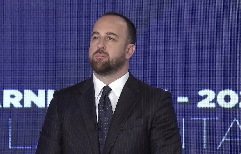 Nikolić: Zbog izvje&scaron;taja o radu prethodne dvije vlade, Crna Gora se crveni u Briselu