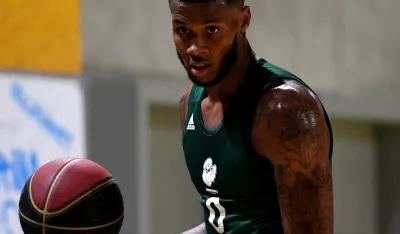 Stjuart na treningu Cedevite