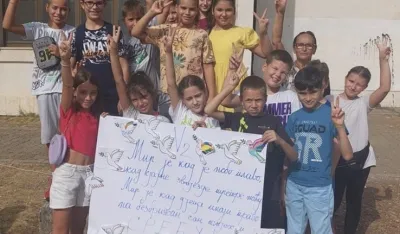 Priredba učenika O&Scaron; "Pavle Rovinski": Mir јe dјečјi osmiјeh