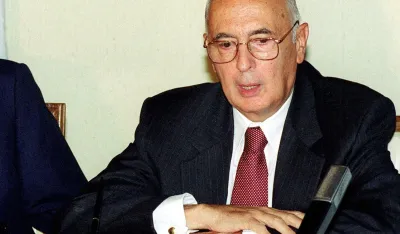 Mesto: Torino<br>Datum: 10.05.2006<br>Dogadjaj: POLITIKA - arhivska fotografija iz 1997. novoizabranog italijanskog predsednika Djordja Napolitana <br>Licnosti: Giorgio Napolitano<br>
