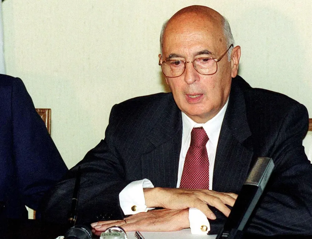 Mesto: Torino<br>Datum: 10.05.2006<br>Dogadjaj: POLITIKA - arhivska fotografija iz 1997. novoizabranog italijanskog predsednika Djordja Napolitana <br>Licnosti: Giorgio Napolitano<br>