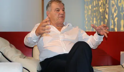 Tomislav Karadžić mijenja Milorada Vučelića