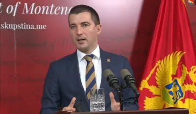 Алекса Бечић