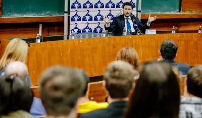 Dritan Abazović&nbsp;održao predavanje na FPN u Beogradu