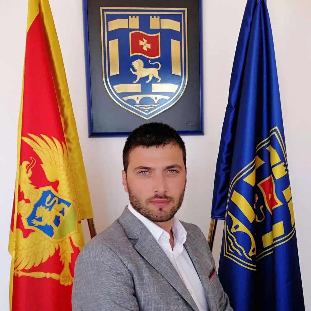 Zoran Tomić 