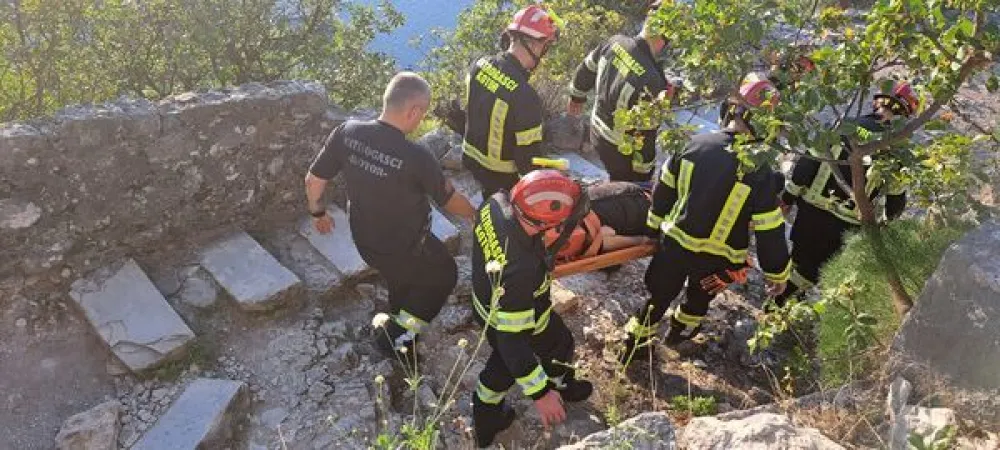 vatrogasci spasavanje