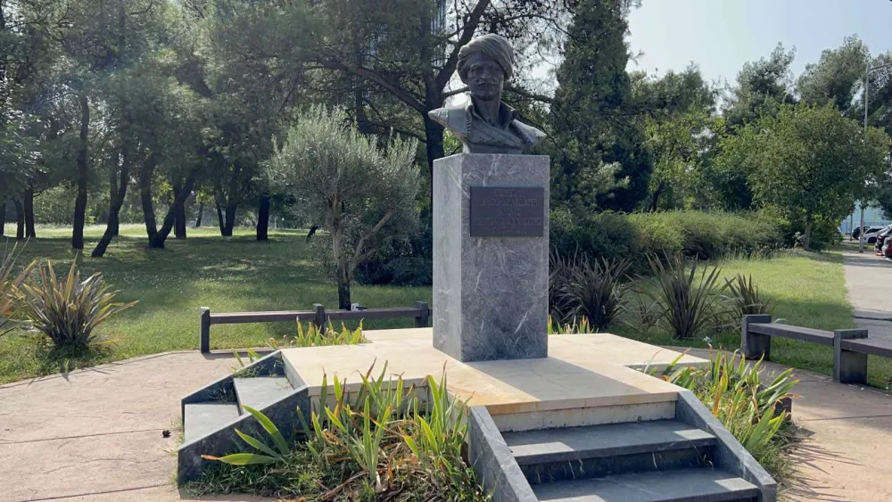 (VIDEO) Uz spomenik i plaketa od pleksiglasa biv&scaron;em gradonačelniku