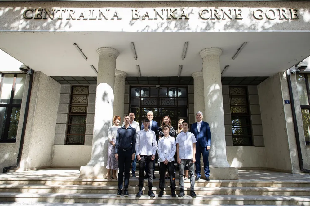CBCG nagradila crnogorski tim koji je učestvovao na Međunarodnoj ekonomskoj olimpijadi