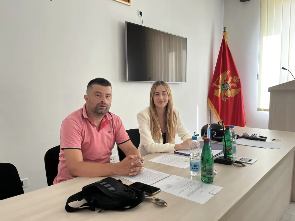 Volonteri brinu o 12 starih lica u bjelopoljskim selima