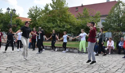 Igre "Maglica" i "Trusa" okupile i staro i mlado u Kola&scaron;inu