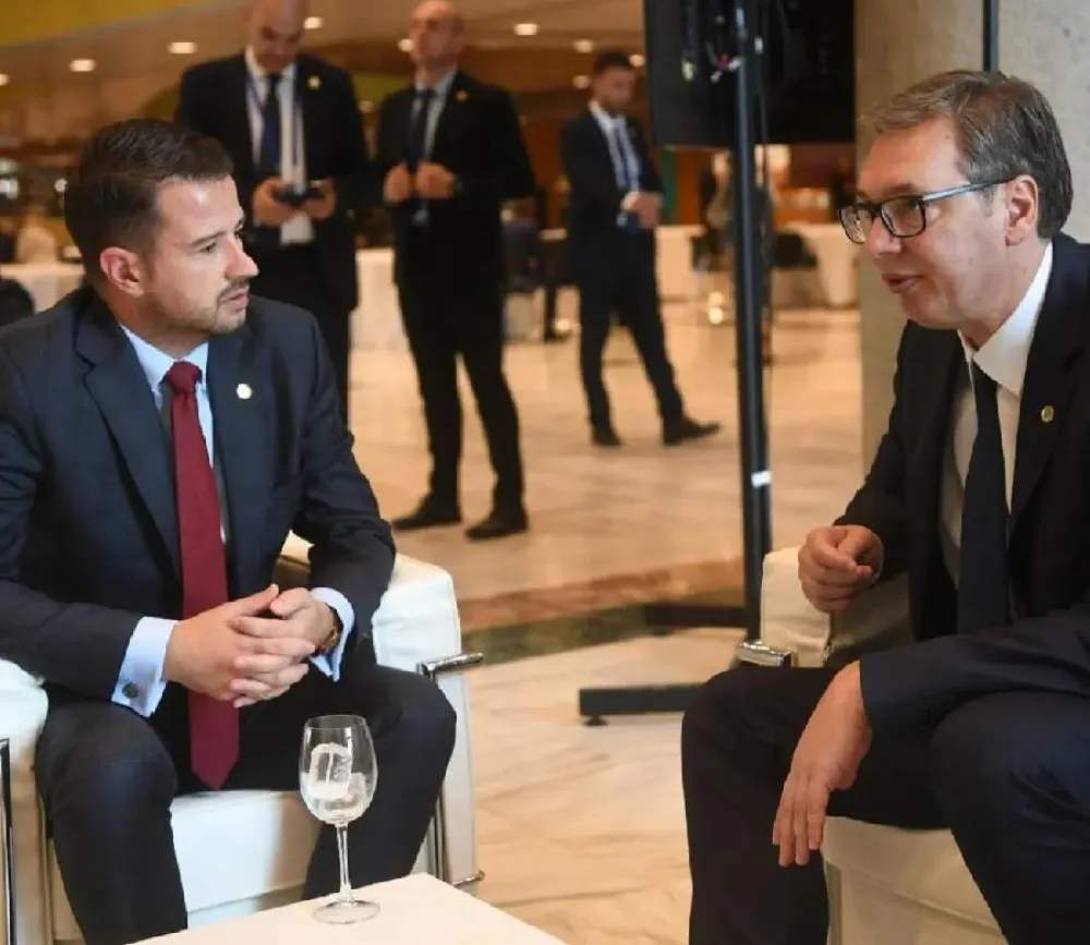 Milatović i Vučić razgovarali o jačanju saradnje dvije zemlje