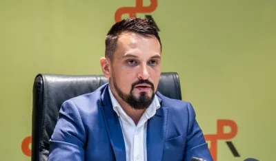 Данијел Калезић